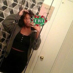 Meet your Posher, Jayy